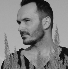 Adam Martinakis's avatar